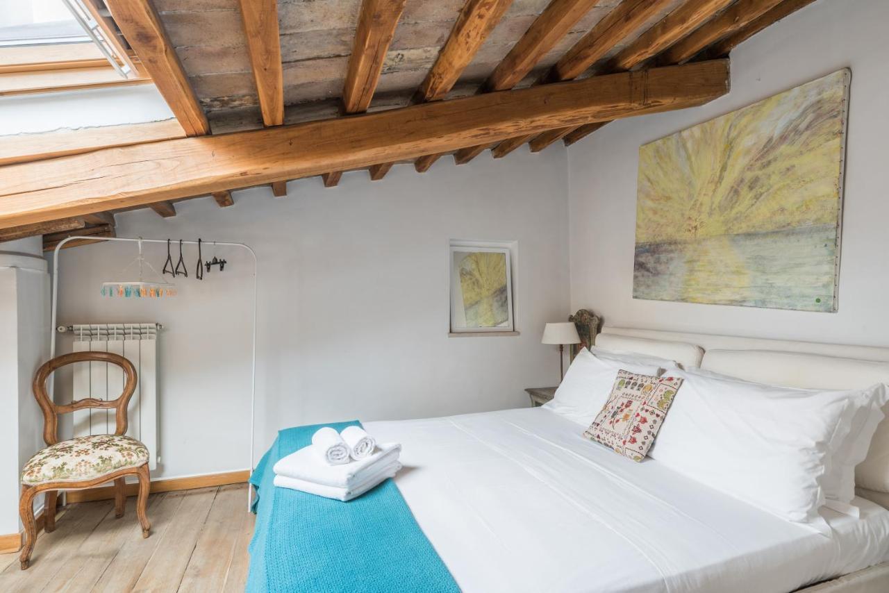 Apartamento Cozy Wooden Apt In Piazza Navona Roma Exterior foto