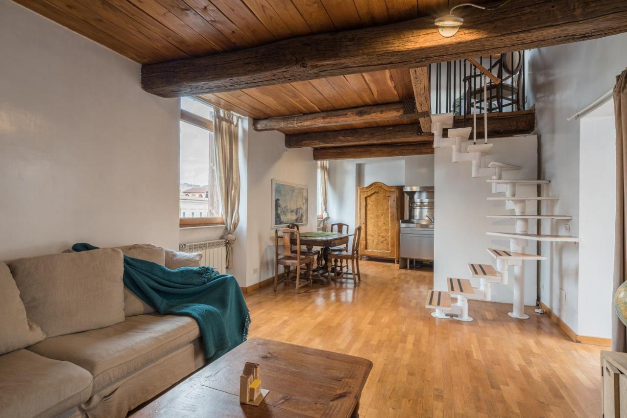 Apartamento Cozy Wooden Apt In Piazza Navona Roma Exterior foto