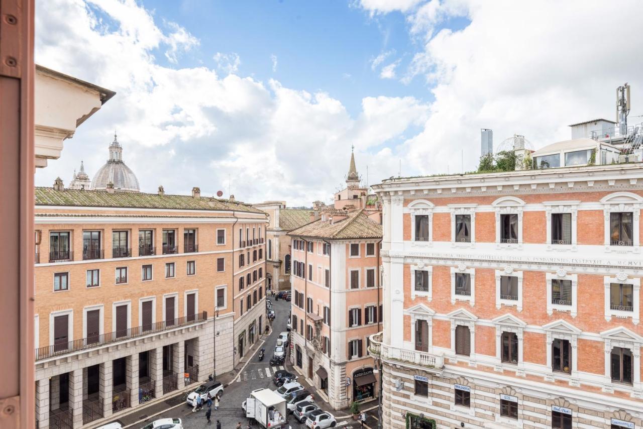Apartamento Cozy Wooden Apt In Piazza Navona Roma Exterior foto